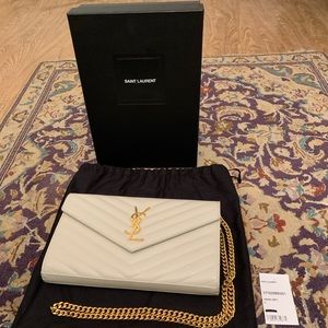 NWT!YSL Crema Soft Wallet On Chain Crossbody Bag!